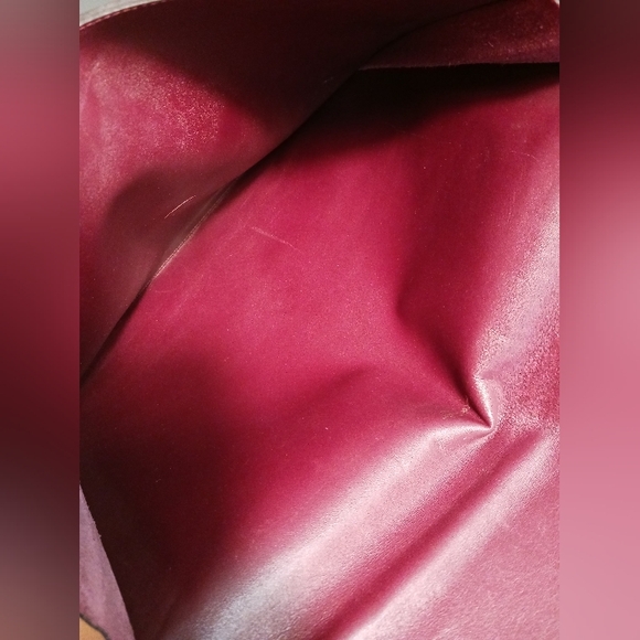 CARTIER  Vintage Burgundy Pouch - Picture 13 of 16
